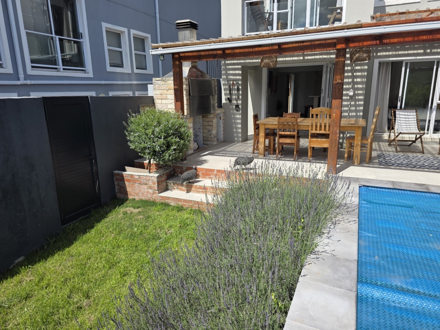 2 Bedroom Property for Sale in Wavecrest Eastern Cape